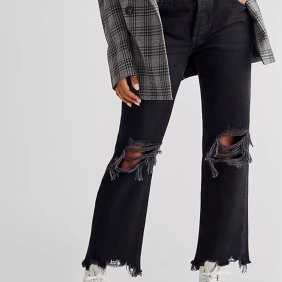 We The Free Denim - We The Free Black Distressed Straight-Leg Jeans sz 24 NWT